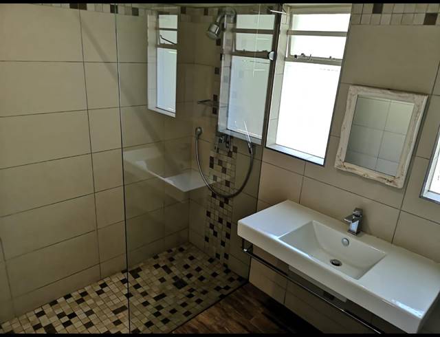 4 BEDROOM HOUSE TO LET IN ATHLONE